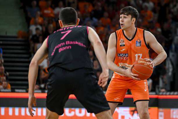 队增添了不 队增添了不